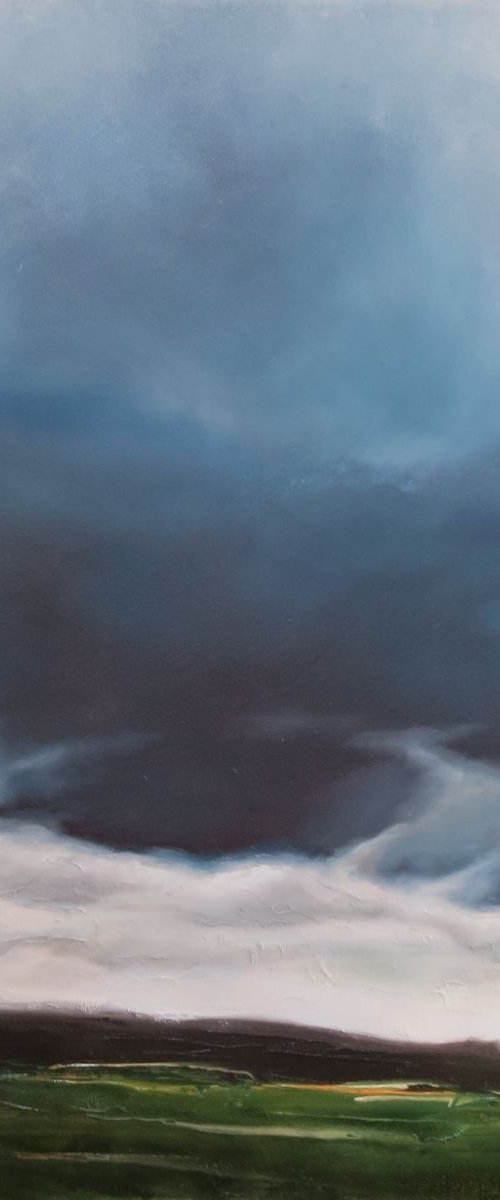 In Comes The Storm by Kerry Lisa Davies