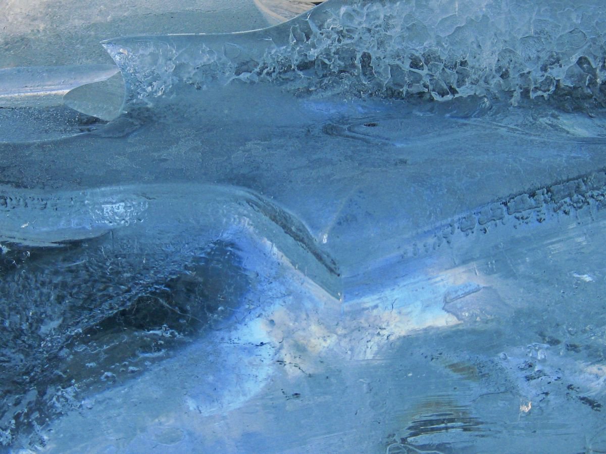 Jokulsarlon Ice 16, Iceland by Laura Gompertz