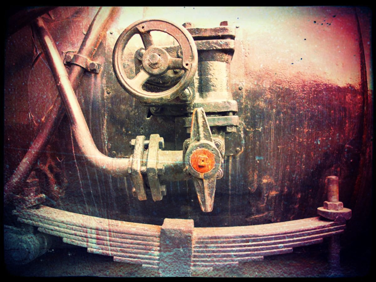 Old steam trains in the depot - print on canvas 60x80x4cm - 08507m4 by Kuebler
