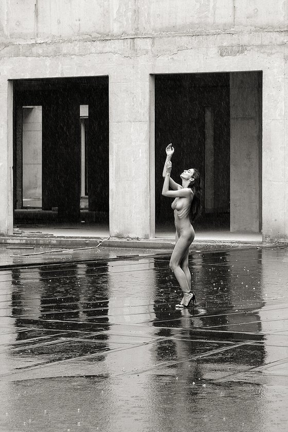 Here comes the rain again... - Art Nude Photography