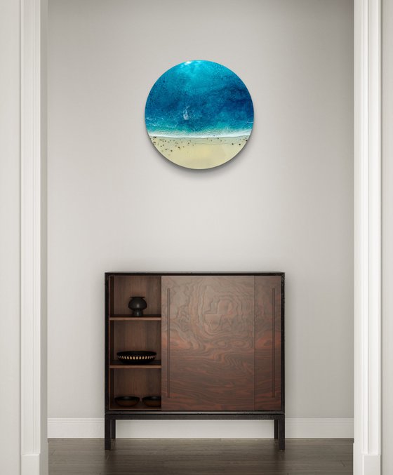 Round ocean #103
