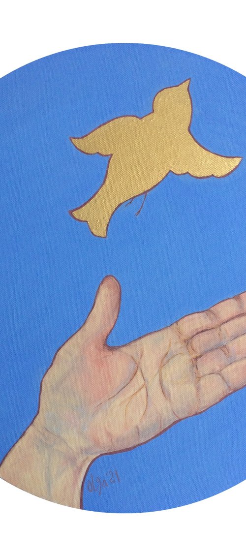 Original oil and golden leaf painting - Round canvas for living room - Hand and bird (2021) by Olga Ivanova
