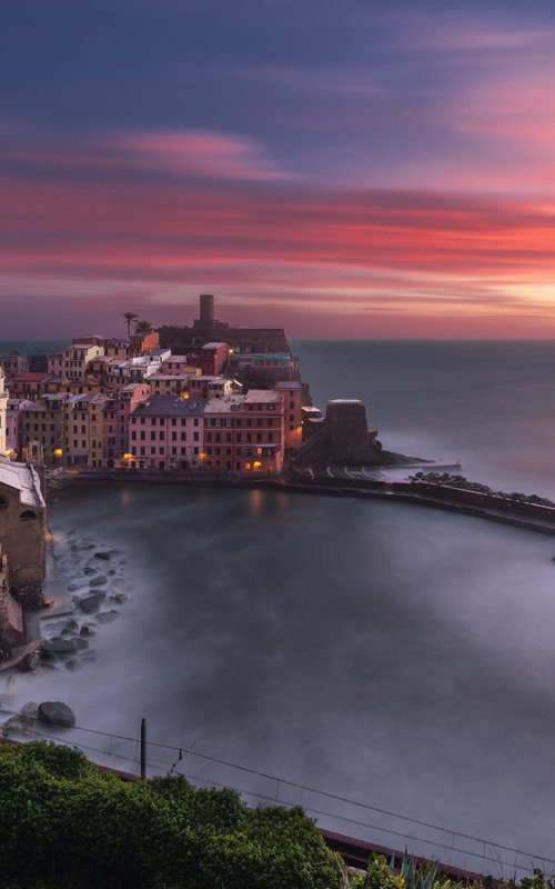 END OF A SUNSET IN VERNAZZA by Giovanni Laudicina