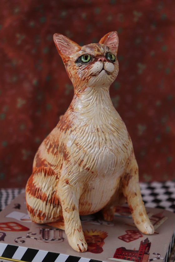 Red Beauty. Ceramic cat sculpture.