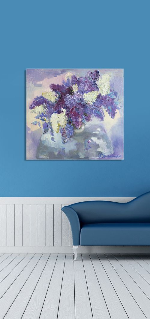 Lilac day by Anastasiia Grygorieva