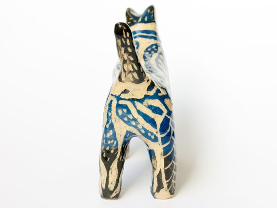 Ceramic sculpture Cat 12.5 x 9 x 4 cm