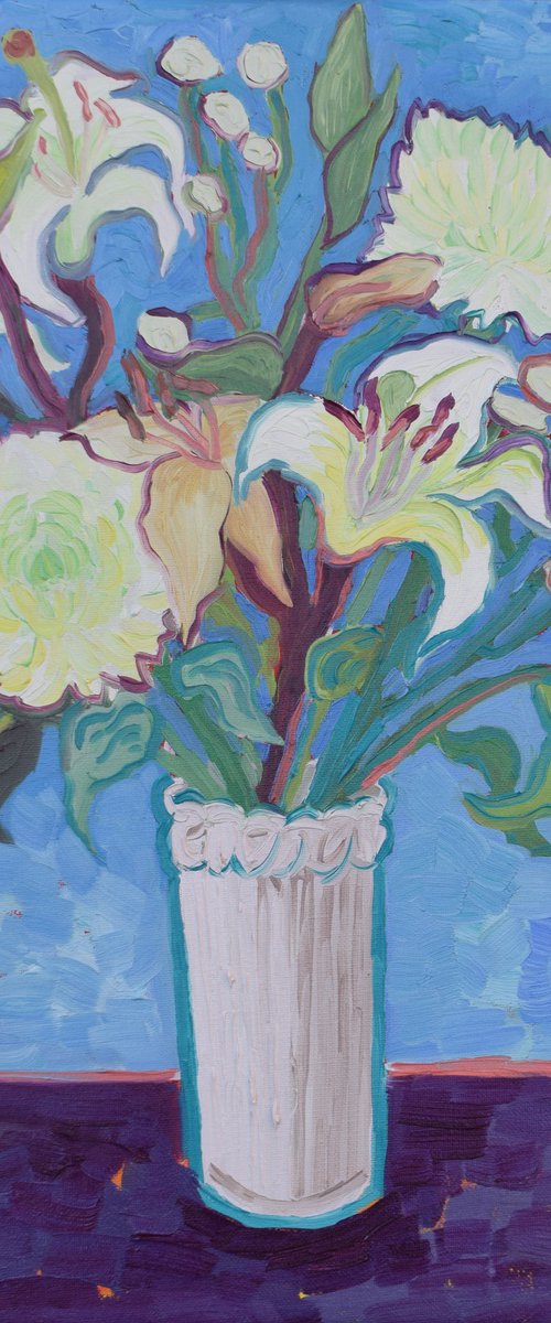 White flowers in a vase by Kirsty Wain