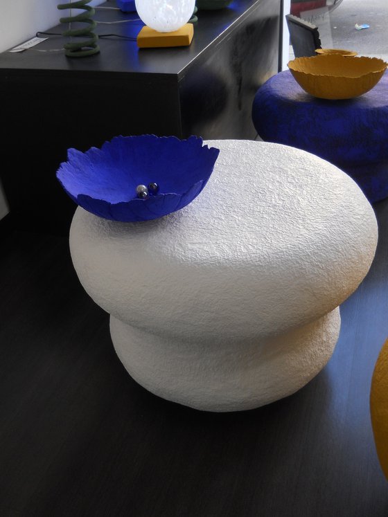 White Mushroom (Coffee Table)