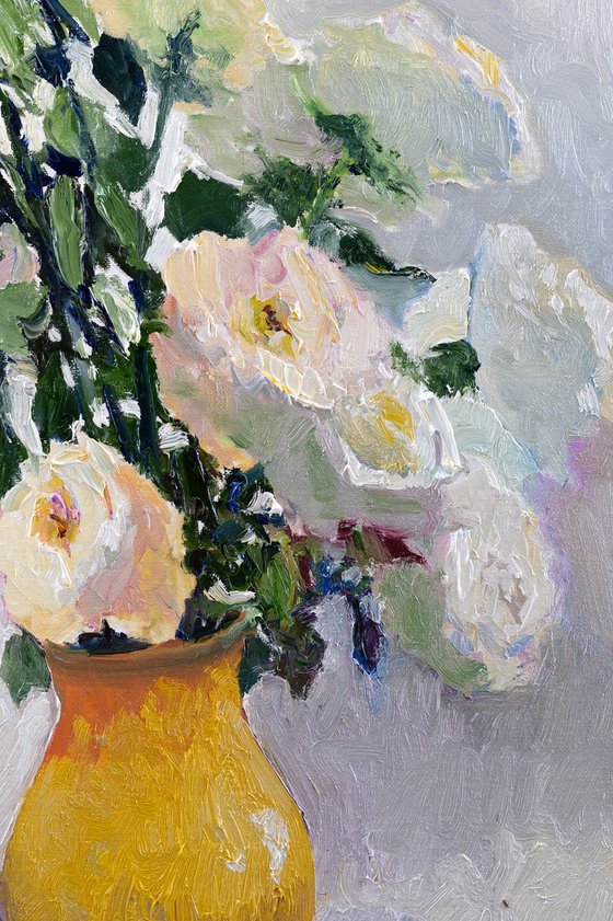 White Still life, Roses