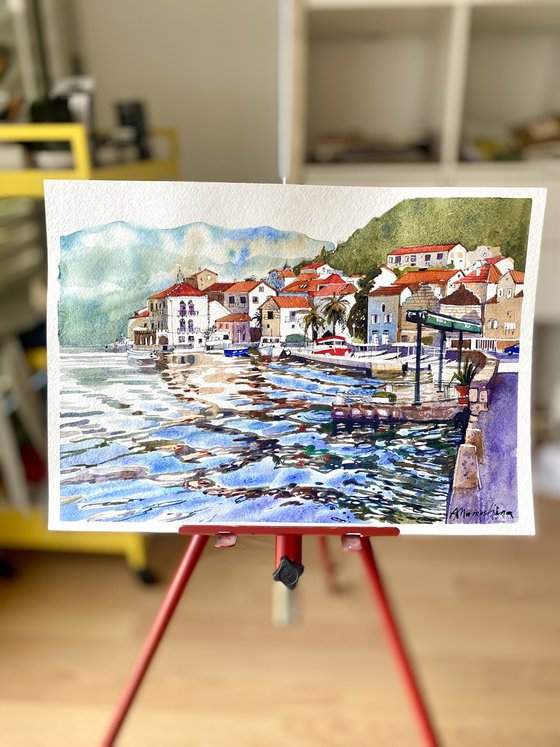 Golden Waves of Perast