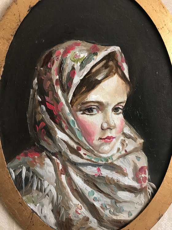 Girl in Pavlovo Posad shawl