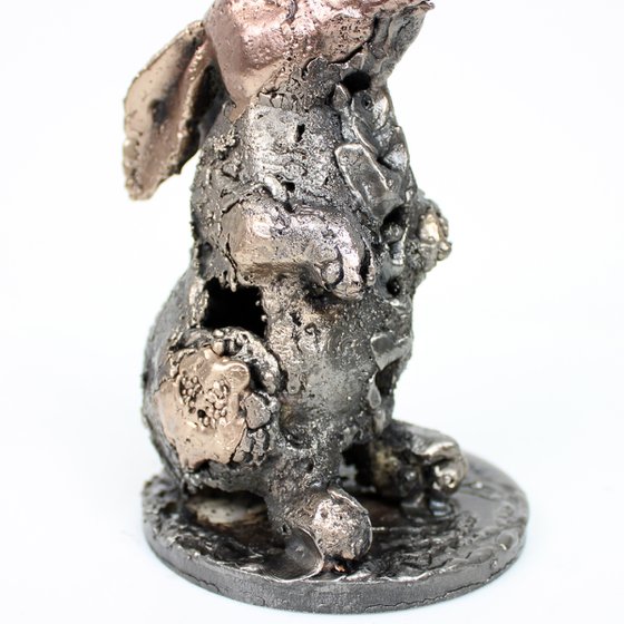 Rabbit 16-22 - Metal animal sculpture - bronze and steel lace