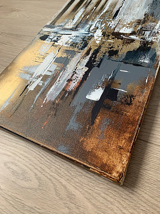 Golden Vertical Fragments