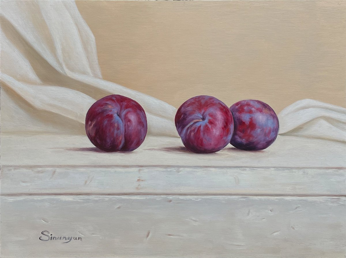 Photorealistic Still Life Oil Painting By Gevorg Sinanian, 13 X 9, Plum Trio, Original Artwork
