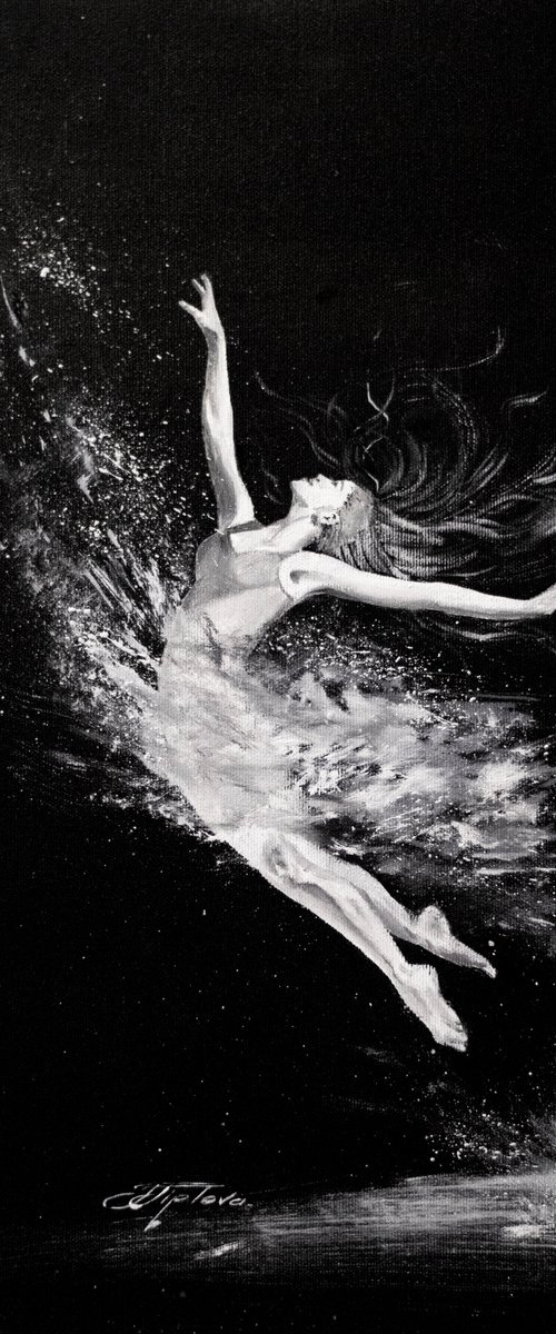 ''INTO THE UNKNOWN''. Collections."BLACK and WITE" by Tetiana Tiplova