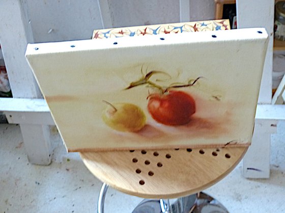 Still Life: Tomato and Apple, oil on canvas 27x19 cm, ready to hang