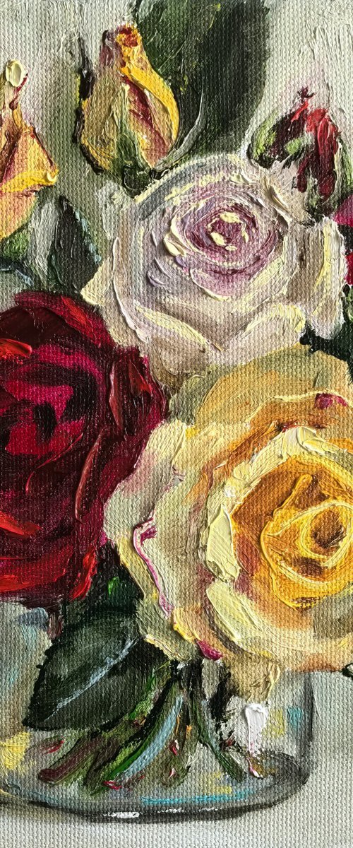 Red roses by Leyla Demir