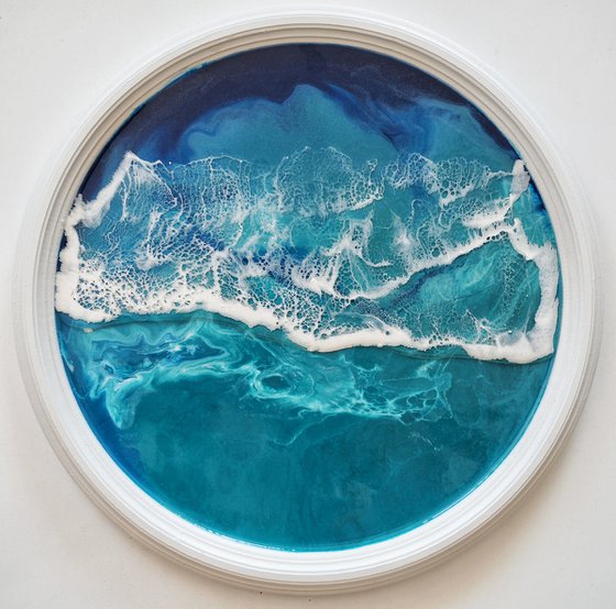 Round window overlooking sea