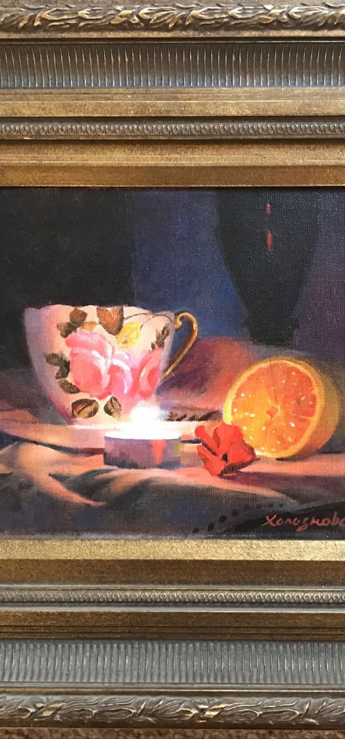 Still-life with a tea cup by Tatyana Holodnova