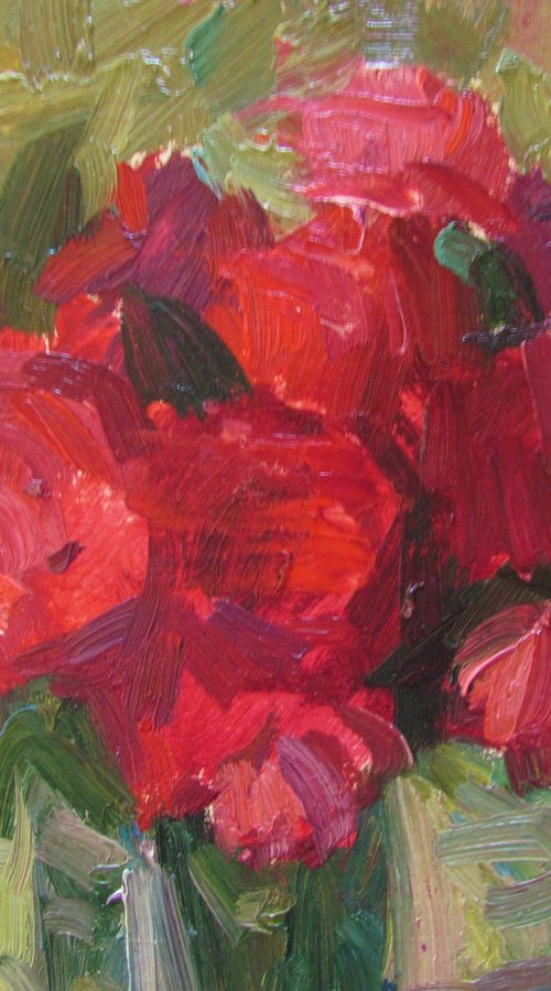 Red roses by Viktoriia Pidvarchan