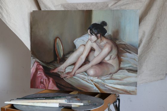 Nude with a Small Mirror