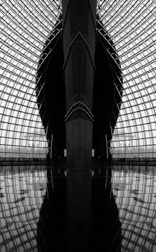 The Dome Around XL by Serge Horta