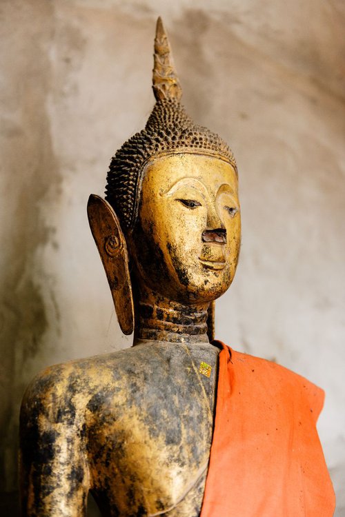 Wat Xieng Thong, Luang Prabang by Tom Hanslien
