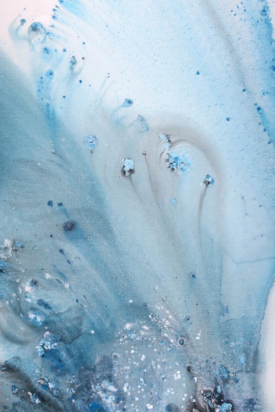 Nature 153 – Abstract Turquoise Plume