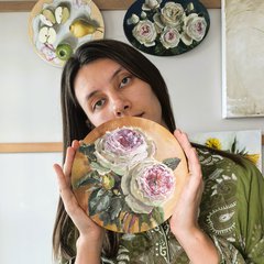 Visit Leyla Demir shop