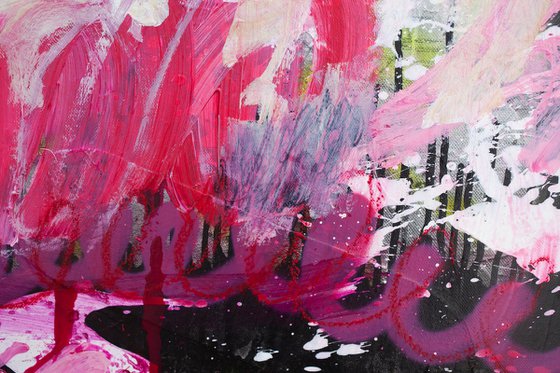 Pulse of magenta chaos