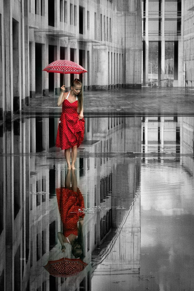 Photorealistic Photograph , Stendhal Syndrome Ii. By Peter Zelei, 28 X 41, Artwork For Sale On Artfinder