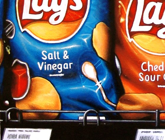 Lays Cheddar & Sour Cream