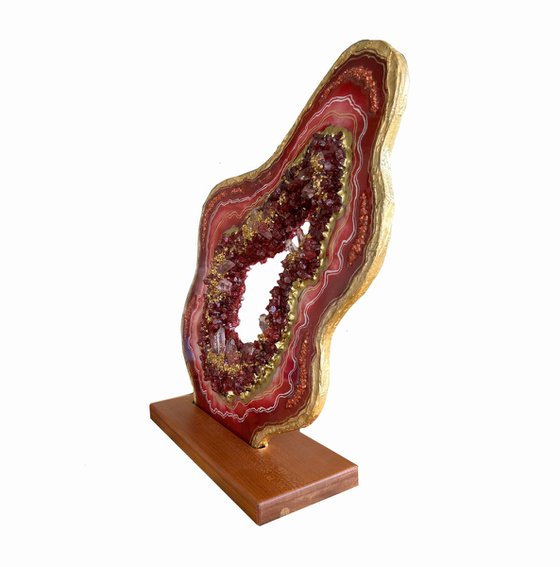 3D Geode Slice "Garnet"