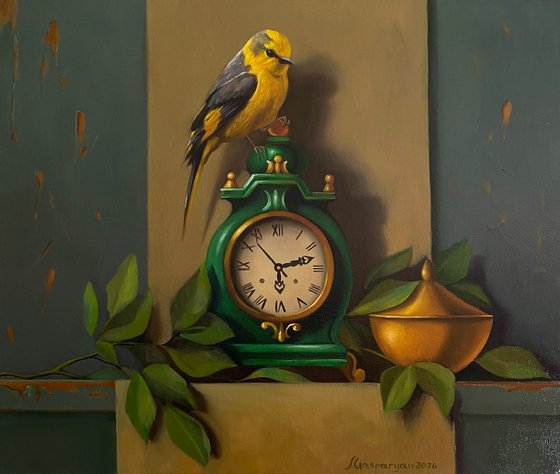 The Oriole and the Green Clock