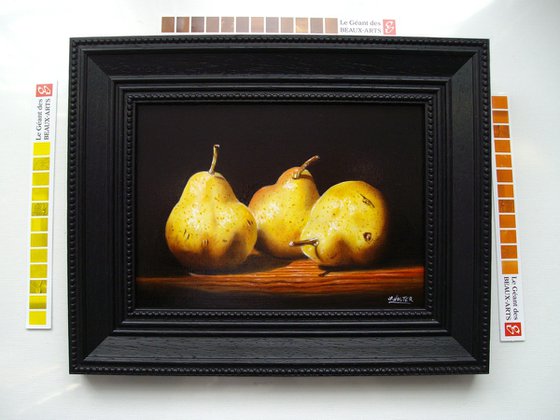 Three pears in chiaroscuro