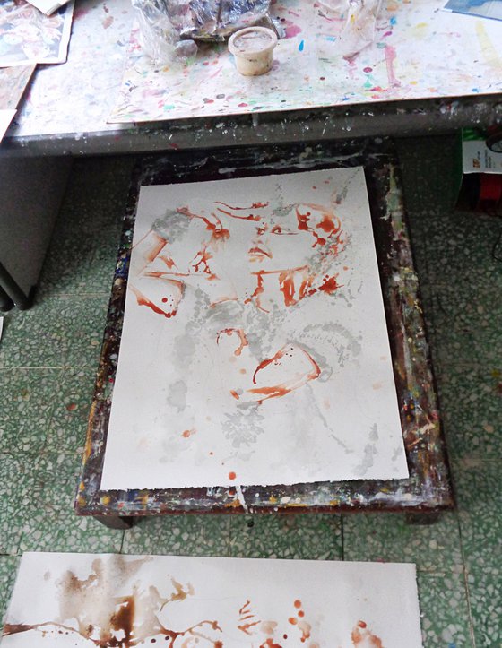 My hands dance for you a story. Look. Listen