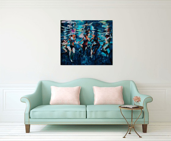 Dancing in the liquid light