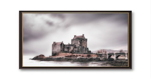The Highlander Castle (studio 2) by Karim Carella