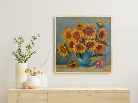 Sunflowers bouquet in a vase