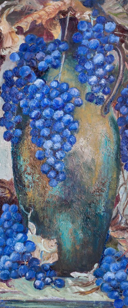 Autumn Grapes by Liudmila Pisliakova