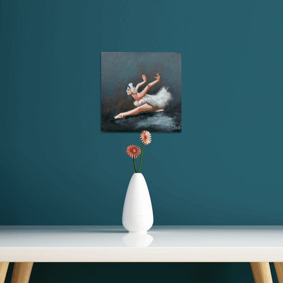 Arms like a swan's wings