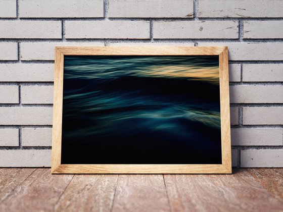 The Uniqueness of Waves IV | Limited Edition Fine Art Print 1 of 10 | 60 x 40 cm