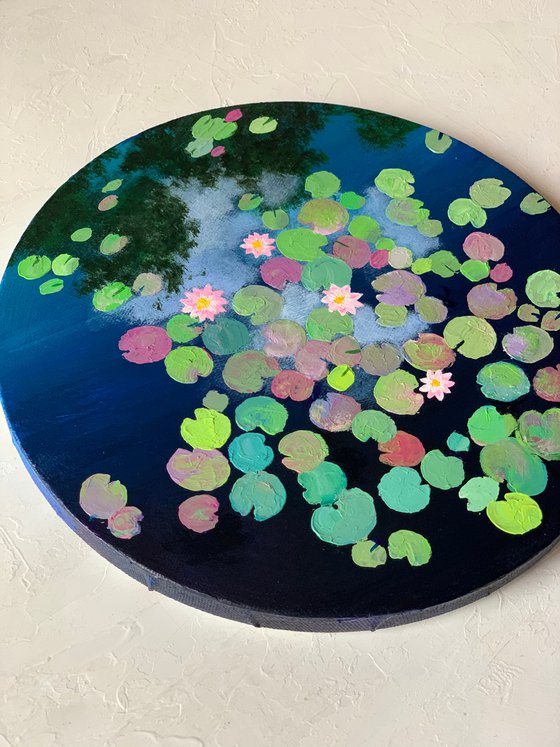 Water lily pond ! Round canvas! Ready to hang painting