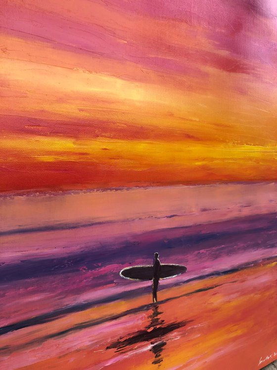Sunset. Surfer 60-70cm