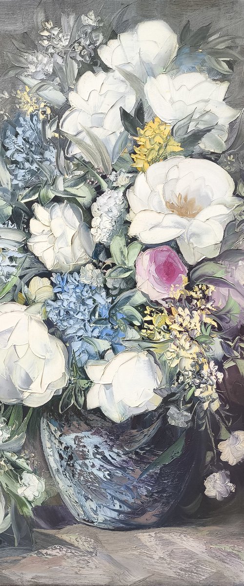 Elegance in Bloom by Kamo Atoyan