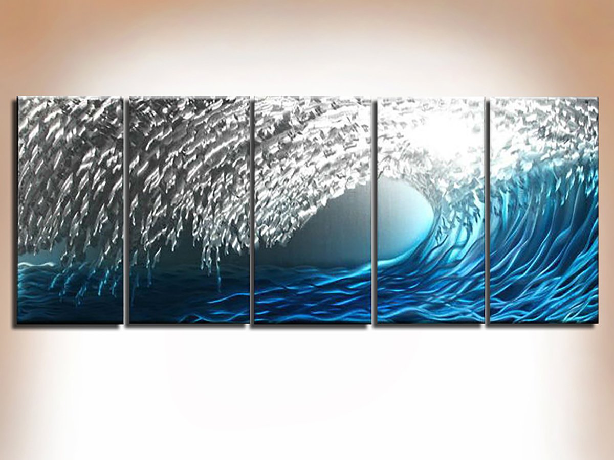 Waves by Dong Su