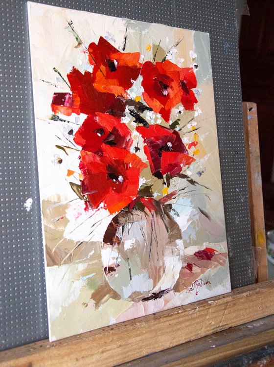 BRIGHT POPPIES