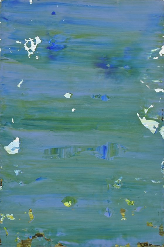 Green Moving Toward Blue