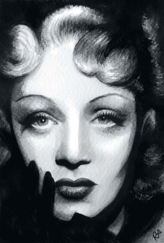 Marlene Dietrich 01