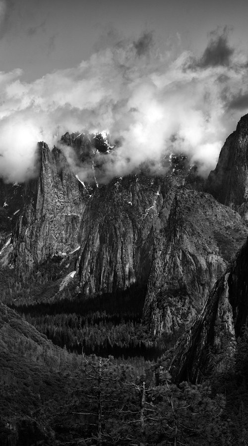 Yosemite by Nick Psomiadis
